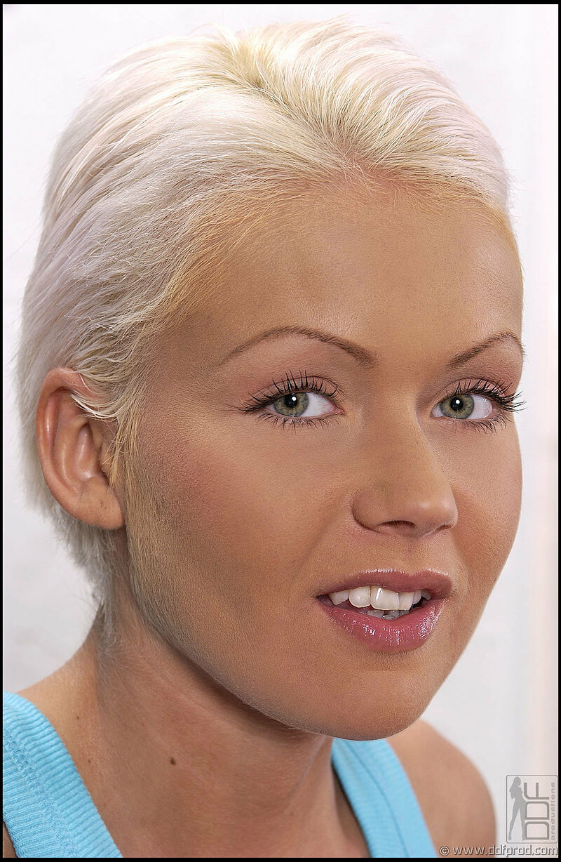 Татьяна, 24 года, 4 размер груди